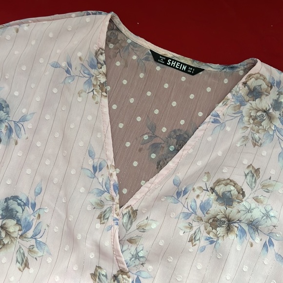 Lantern Sleeve Floral Print Semi Sheer Smock Top - Picture 12 of 14